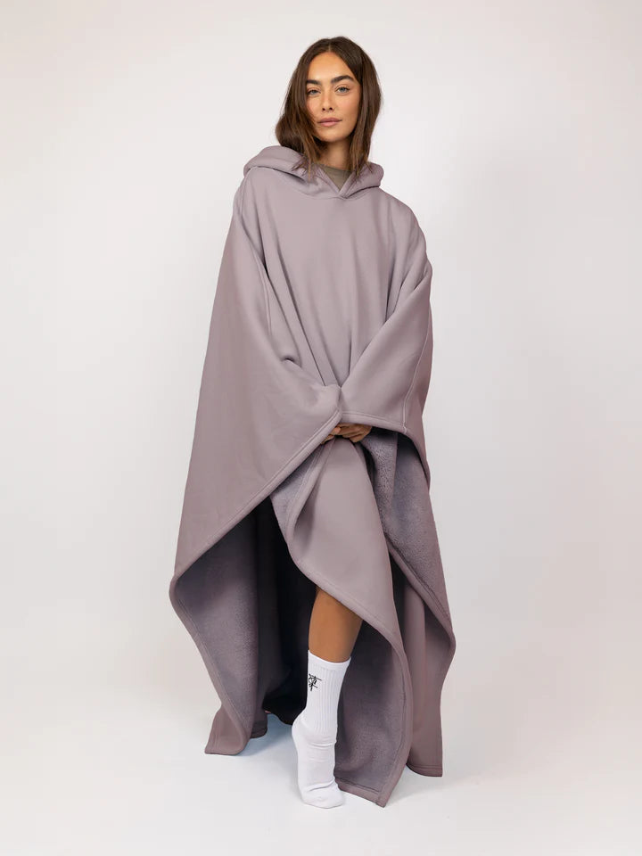 Hiluve™ SnugCloak